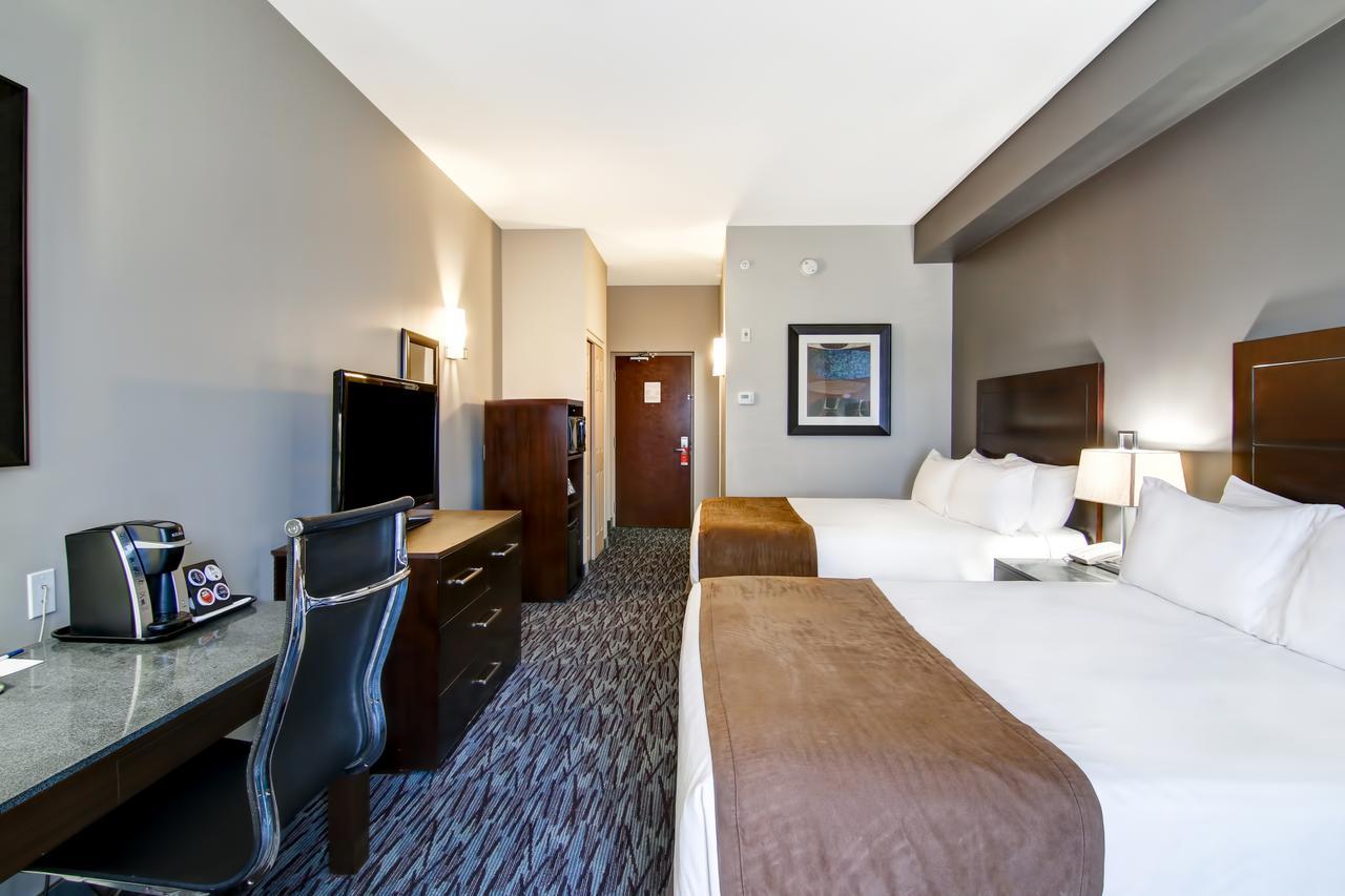 Best Western Plus Brandon Inn Exterior photo